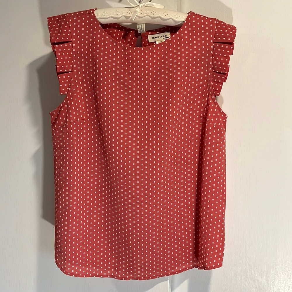 Monteau blouse with flutter sleves